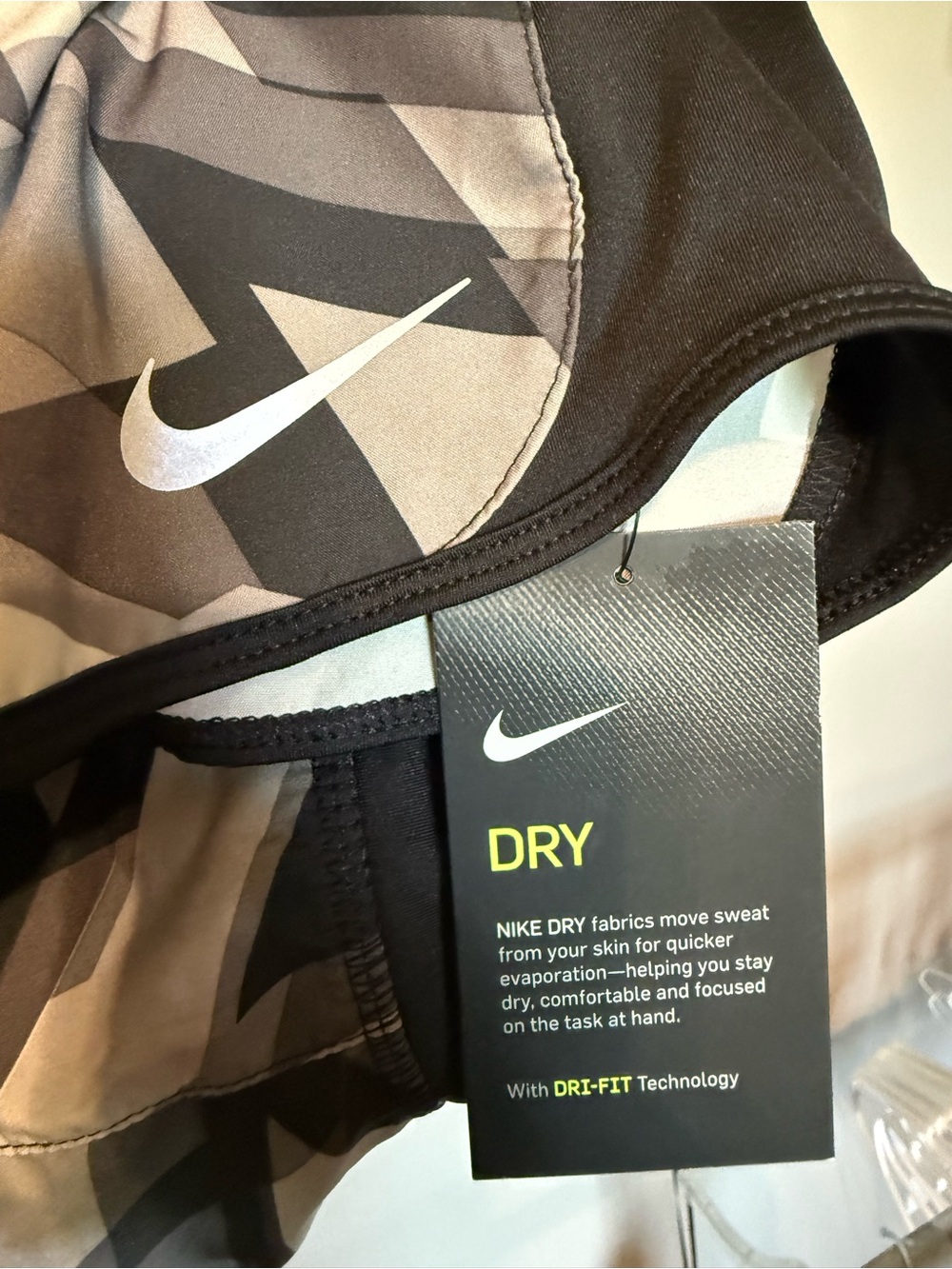 Nike Black & White Geometric Dri-FIT Athletic Skirt - Picture 5 of 7